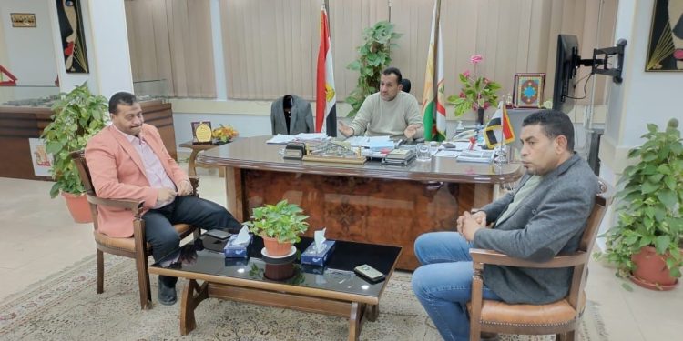 رئيس جهاز طيبة الجديدة يستقبل أعضاء نقابة مهندسي الأقصر لبحث أوجه التعاون