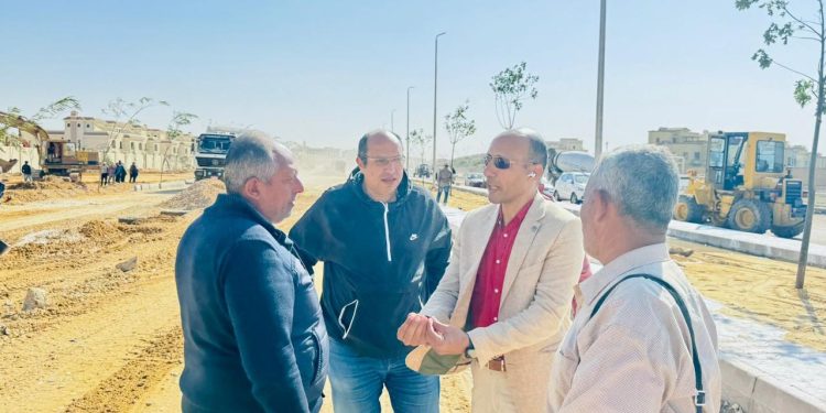 دفع العمل بمشروعات الطرق بالتجمع الثالث والامتداد الشرقي والتجمع السادس بالقاهرة الجديدة