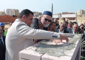 وضع حجر الأساس لمدرسة صلاح الدين الدولية بمدينة بني سويف الجديدة