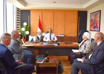 وزير الإسكان يتابع موقف التعاون مع شركاء التنمية من الوكالة الألمانية للتعاون الدولي