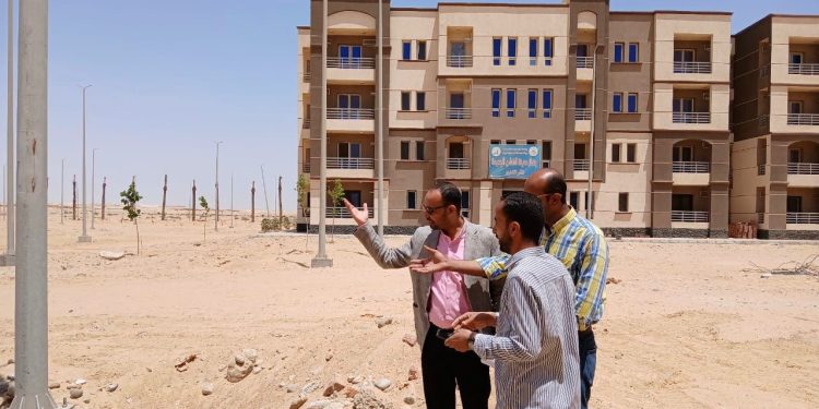 وزير الإسكان يتابع مشروعات الخدمات ورفع الكفاءة والتطوير فى 6 مدن جديدة
