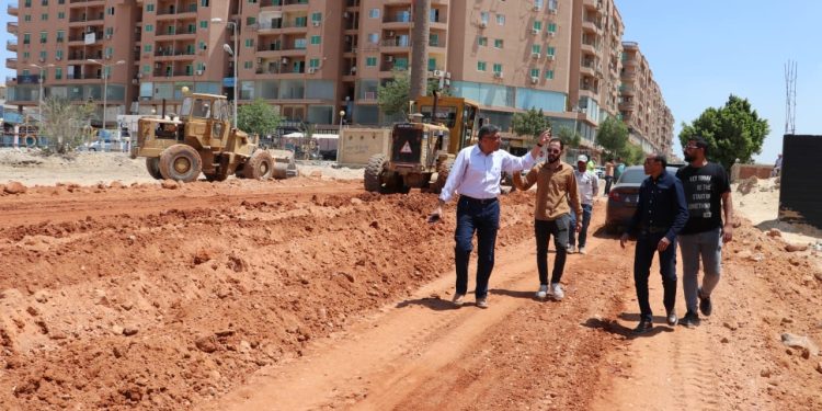 رئيس جهاز 6 أكتوبر يتابع أعمال التطوير ورفع الكفاءة بالقطاعين الشرقي والشمالي