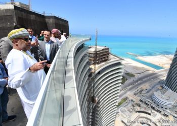 جولة لوزير الإسكان العمانى والوفد المرافق بمدينة العلمين الجديدة