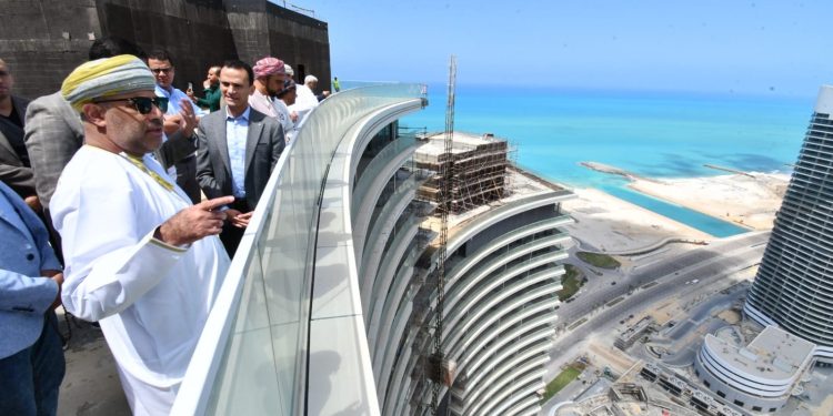 جولة لوزير الإسكان العمانى والوفد المرافق بمدينة العلمين الجديدة