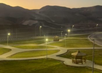 تكثيف صيانة المسطحات الخضراء والمتنزهات بالمدن الجديدة مع عيد شم النسيم وبالتزامن مع فصل الربيع 