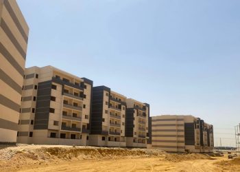 وزير الإسكان يتابع موقف تنفيذ وحدات “سكن لكل المصريين” بمدن القاهرة الجديدة والعاشر وحدائق العاصمة