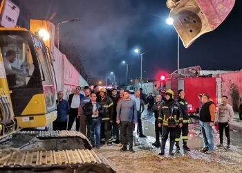 شركة مياه الشرب بالإسكندرية تعاون الحماية المدنية للسيطرة على حريق الشركة المصرية للأدوية