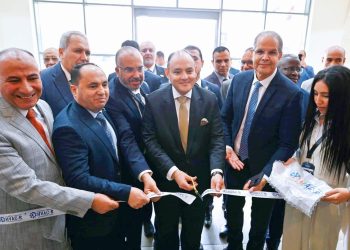 وزير التجارة والصناعة يفتتح فعاليات الدورة الثامنة للمعرض والمؤتمر الدولي للتكييف والتبريد بمشاركة ٣٥٠ شركة عارضة محلية وعالمية