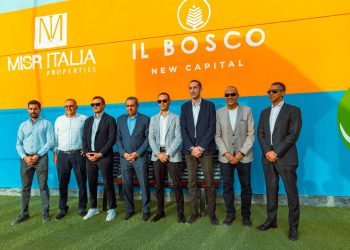 رئيس شركة العاصمة الإدارية يفتتح بطولة البوسكو الدولية للبادل للعام الثالث بمشاركة 240 لاعبًا