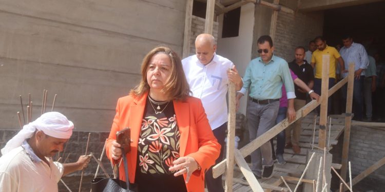 رئيس “صندوق الإسكان الاجتماعي” تتفقد الوحدات السكنية بمدينتي العبور الجديدة والعاشر من رمضان