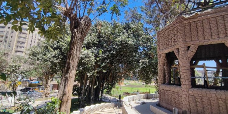 مساعد وزير الإسكان يتابع اللمسات الأخيرة استعداداً للافتتاح التجريبي لمشروع إعادة إحياء حديقة الأزبكية بمحافظة القاهرة