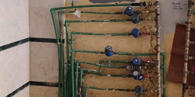 وزير الإسكان: حملات لضبط وصلات المياه الخلسة وتحصيل المديونيات بمدن العبور والشيخ زايد وأسيوط الجديدة