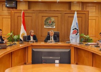 رئيسا جامعة وجهاز السويس الجديدة يُطلقان مسابقة لمشاركة طلاب الجامعة في تسمية شوارع المدينة