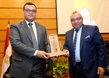 وزير الإسكان يشارك في ندوة الدليل الإرشادى لتصميم المستشفيات والمنشآت الصحية الخضراء الجديدة والقائمة