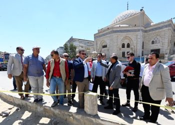وزير الإسكان “لا بد أن تكون محاور الطرق فى أبهى صورة طوال الوقت”.. وتكثيف الحملات المسائية لإزالة المخالفات والتعديات