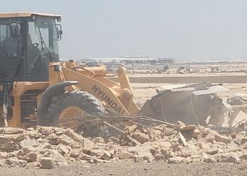 الإسكان: استرداد350 فدانا بمدينة برج العرب الجديدة..وغلق وتشميع أنشطة مخالفة بمدينة 15 مايو