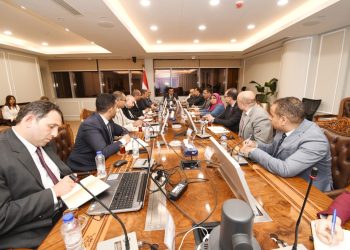 وزير الإسكان يتابع دور شركات التسويق العقاري في أعمال التسويق للمشروعات السكنية بالمدن الجديدة