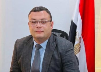 المهندس شريف الشربيني وزير الإسكان والمرافق والمجتمعات العمرانية