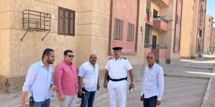 رئيس “الإسكان الاجتماعي”: حملات متواصلة لضبط الوحدات المخالفة بمدينتي أكتوبر والنوبارية الجديدتين