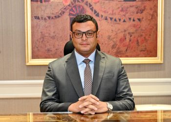 المهندس شريف الشربينى وزير الإسكان والمرافق والمجتمعات العمرانية الجديدة