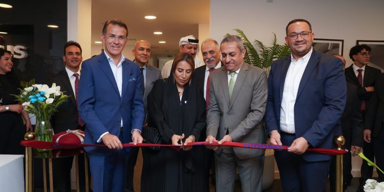 افتتاح “بايونير بلازا” بالعاصمة الإدارية الجديدة بحضور المهندس خالد عباس وسفيرة الإمارات بالقاهرة