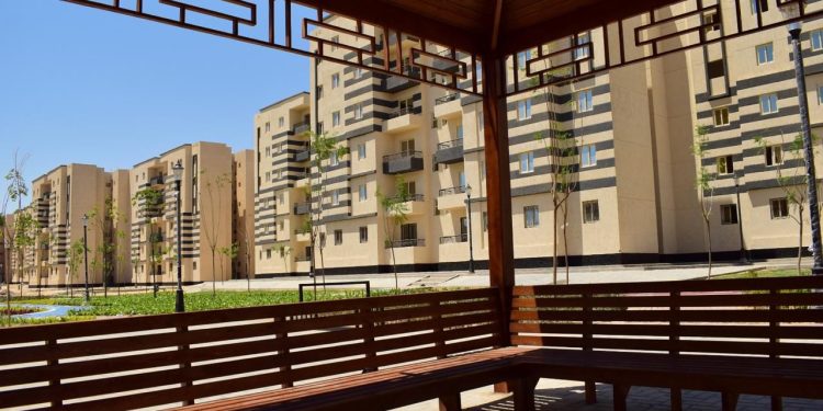 وزير الإسكان: الانتهاء من تنفيذ ٤٠٣٢ وحدة سكنية ضمن “سكن لكل المصريين” بأكتوبر الجديدة