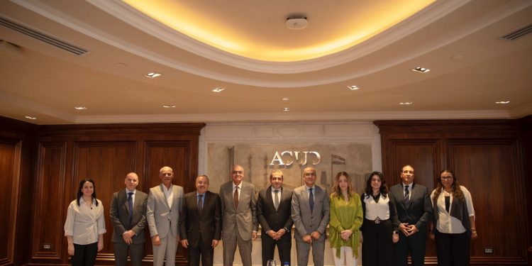 العاصمة الإدارية توفر 100 منحة للطلاب المتفوقين بزيادة (4) محافظات جديدة عن العام السابق