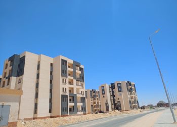 وزير الإسكان: تخصيص قطعة أرض بمساحة 22 ألف متر لإقامة مستشفى مركزي سعة 300 سرير بمدينة أكتوبر الجديدة