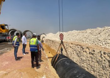 رئيس جهاز القاهرة الجديدة يتفقد مشروعات الطرق والمرافق بمناطق الامتداد الجنوبي للمدينة