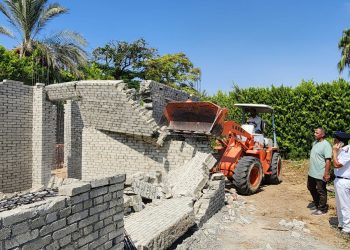 إزالة مخالفات البناء