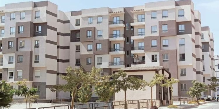 الأحد.. تسليم وحدات الإسكان المتميز ذى الطابع الحديث بمدينة العبور الجديدة