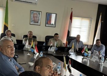 وزير الإسكان يتفقد سد ومحطة “جوليوس نيريرى” الكهرومائية على نهر روفيجي