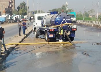 شركة مياه أسيوط تعلن عن تسريب مفاجئ في خط طرد محطة صرف البركة وتباشر أعمال الإصلاح