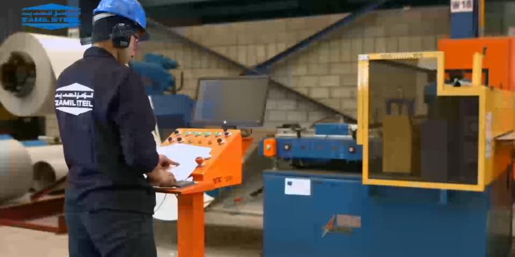 “الوزير” يشارك باحتفالية لدعم الصناعة والتصدير لــ63 دولة حول العالم