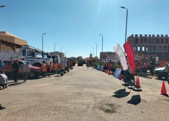 رئيسا جهازي الفيوم الجديدة وبدر يتفقدان معدات وسيارات الطوارئ لمجابهة الأزمات خلال فصل الشتاء