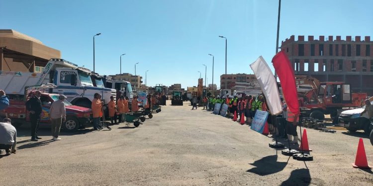 رئيسا جهازي الفيوم الجديدة وبدر يتفقدان معدات وسيارات الطوارئ لمجابهة الأزمات خلال فصل الشتاء