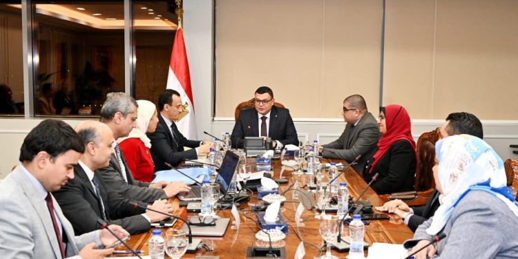 وزير الإسكان يتابع موقف خطة تحديث الأحوزة العمرانية.. ويوجه بالعمل طبقاً لأولويات مبادرة “حياة كريمة”