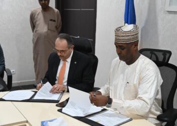 المقاولون العرب توقع بروتوكول لدراسة الطريق الاستراتيجي “مصر- ليبيا – تشاد”