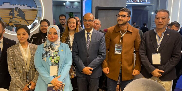 نائب وزير الإسكان يٌشارك بالمؤتمر الإقليمي لتحلية المياه بالشراكة مع المعرض الدولي لتكنولوجيا المياه والصرف 