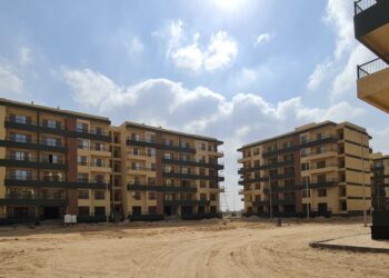وزير الإسكان يتابع موقف تنفيذ 5256 وحدة سكنية بـ”سكن لكل المصريين” بـ6 أكتوبر