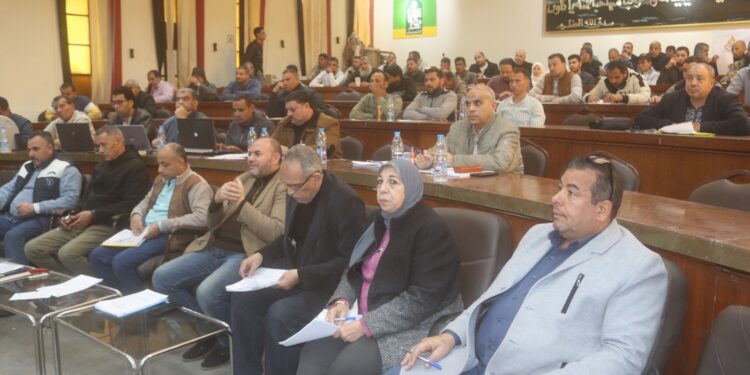 طرح 10 محال للبيع بمدينتي العبور والعلمين الجديديتن..وبيع أخرى وصيدليات ووحدات إدارية بالعاشر