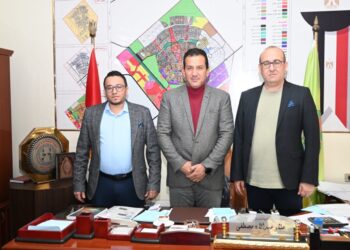 رئيس جهاز العاشر من رمضان يبحث فرص التعاون مع وفد من “لارك” التركية