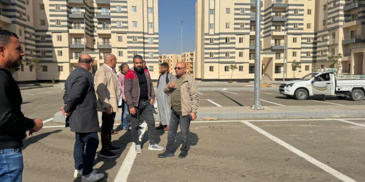 وزير الإسكان يُتابع موقف 90 ألف وحدة سكنية يتم تنفيذها بمدينة أكتوبر الجديدة