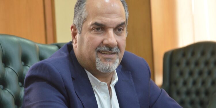 أيمن عبد الحميد