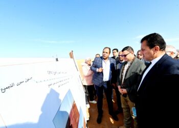 وزير الإسكان يتفقد “سكن لكل المصريين” وموقع مشروع ردم البرك العشوائية بالعاشر من رمضان