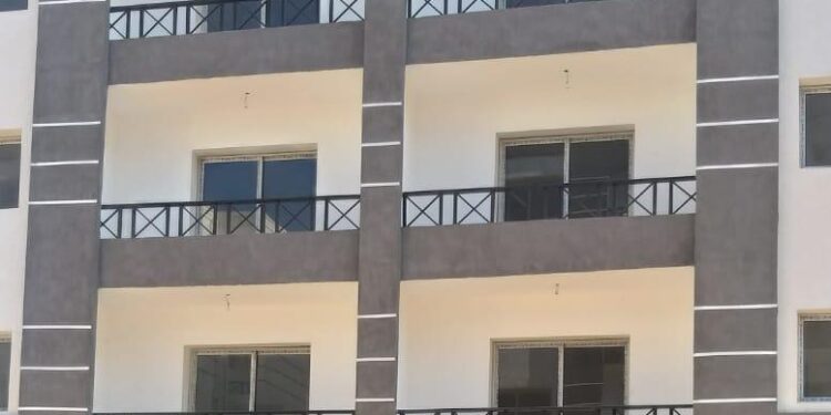 وحدات سكنية العبور