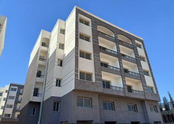 وحدات سكنية العبور