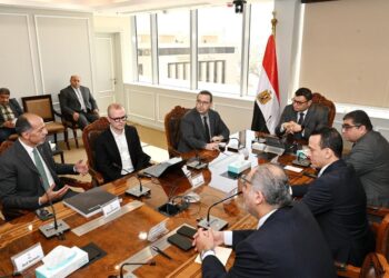وزير الإسكان يلتقي مسئولي شركة “Big العالمية” لبحث أوجه التعاون