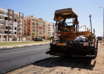دفع العمل بوحدات “سكن لكل المصريين” وأعمال الطرق والتطوير بمدينة سوهاج الجديدة