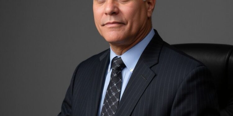 المستشار أسامة سعد الدين، المدير التنفيذي لغرفة التطوير العقاري